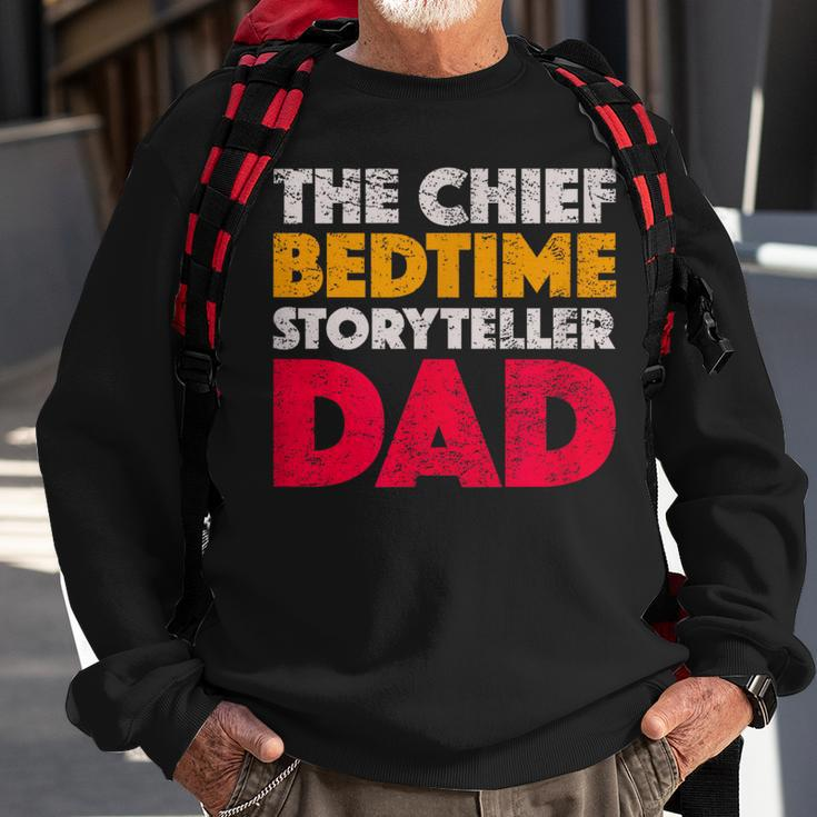 The Chief Bedtime Storyteller Dad Retro Style Vintage Sweatshirt Gifts for Old Men