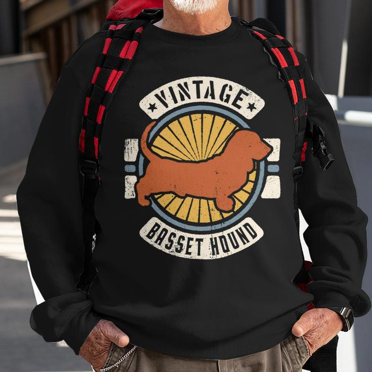 Dog Basset Hound Vintage Classic Retro 60S 70S Dog Lover Sweatshirt Gifts for Old Men