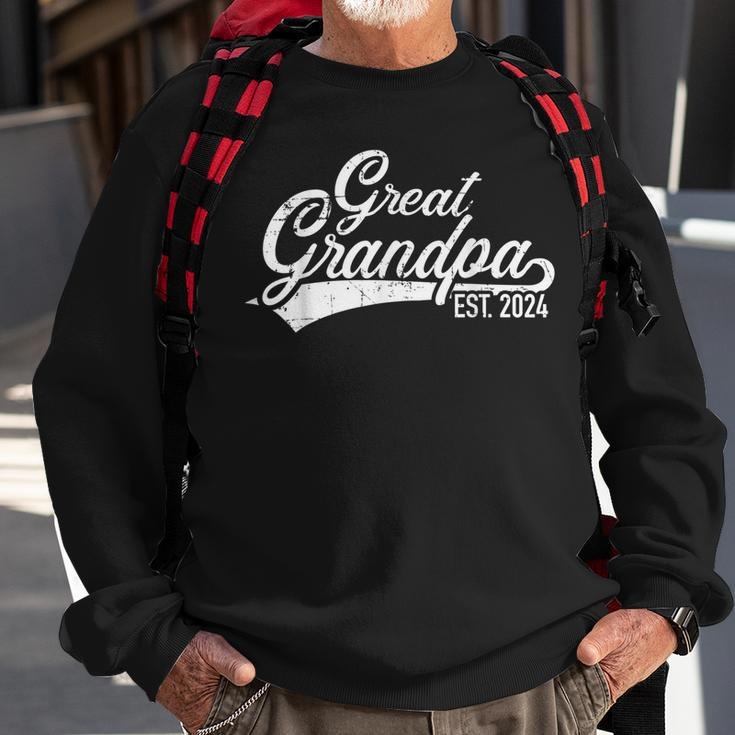 Great Grandpa Est 2024 For Pregnancy Announcement Sweatshirt Gifts for Old Men