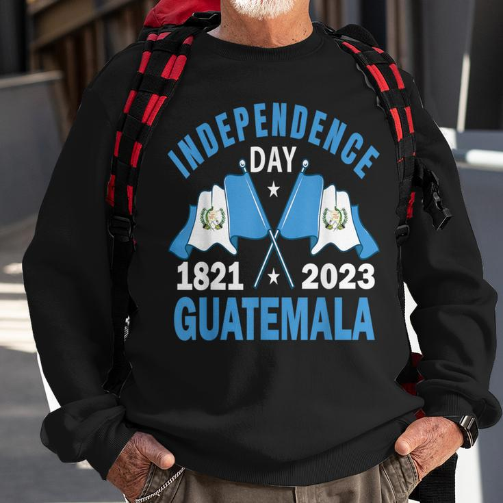 Guatemala Independence Day Patriotic Guatemalan Flag Sweatshirt Gifts for Old Men