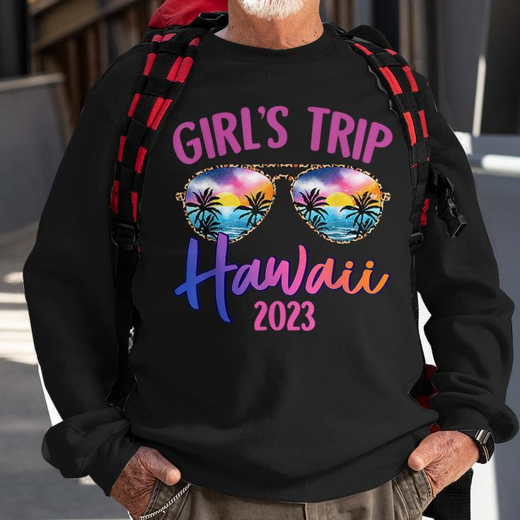 Hawaii Hawaiian 2023 Girls Trip Sunglasses Summer Girlfriend Sweatshirt Gifts for Old Men