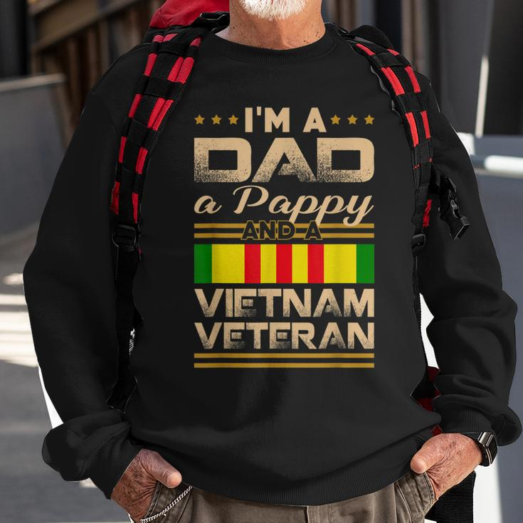Im Dad Pappy Vietnam Veteran Vintage Army Gift Gift For Mens Sweatshirt Gifts for Old Men