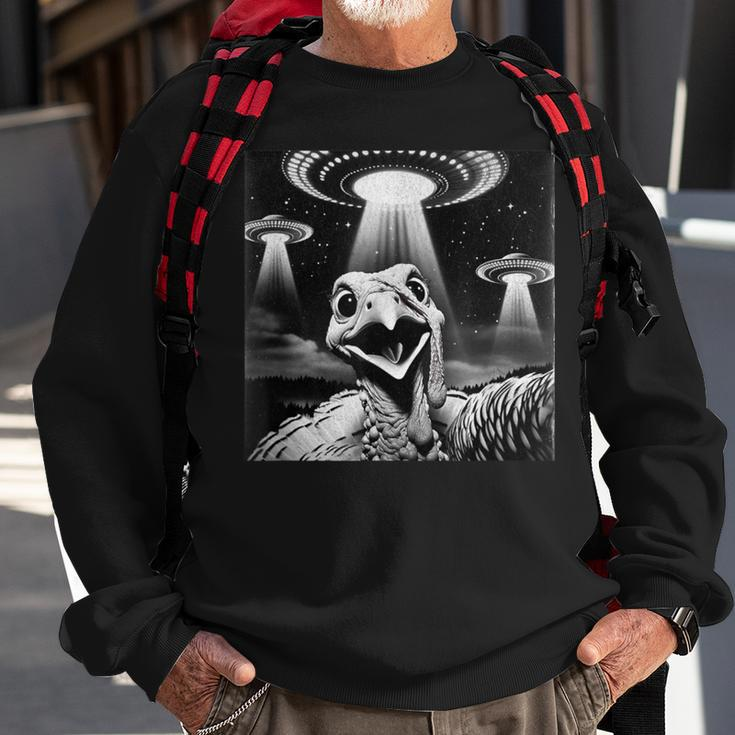Invasion Thanksgiving Meme Alien Turkey Ufo Selfie Sweatshirt Gifts for Old Men