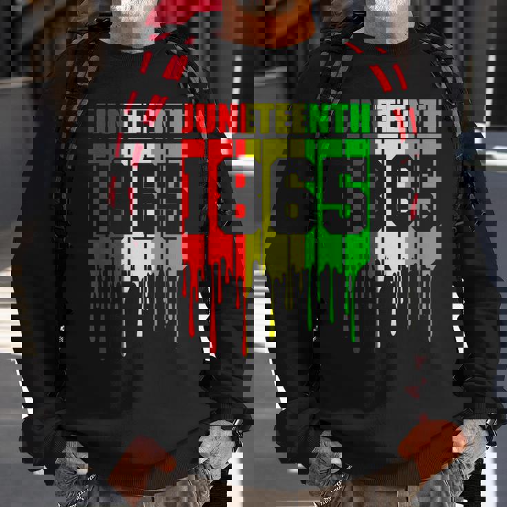 Junenth 1865 African Flag Color Celebrate Junenth Sweatshirt Gifts for Old Men
