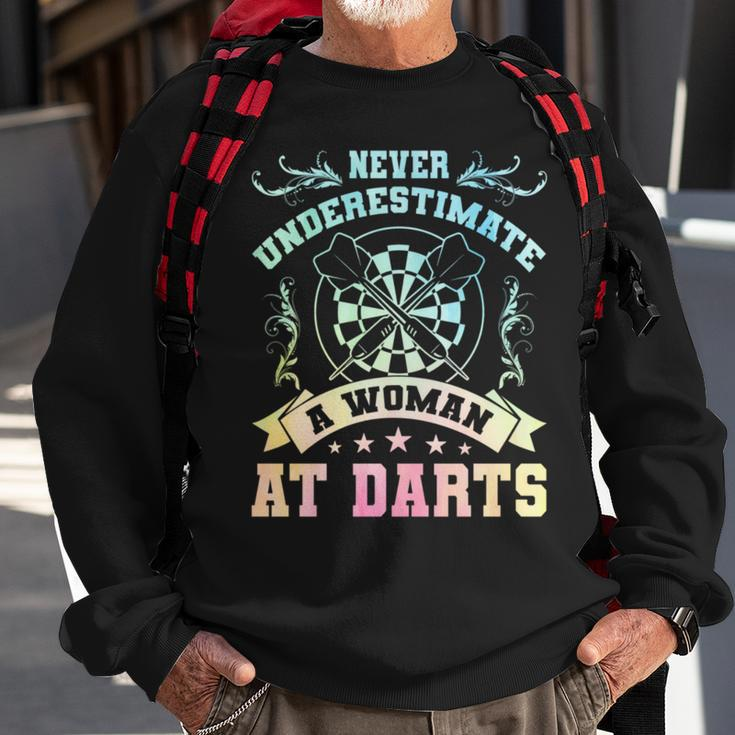 Never Underestimate A Woman At Darts Dartplayer Darting Sweatshirt Gifts for Old Men