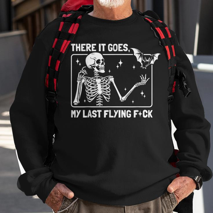 There It Goes My Last Flying Halloween Skeleton Bat Sweatshirt Gifts for Old Men