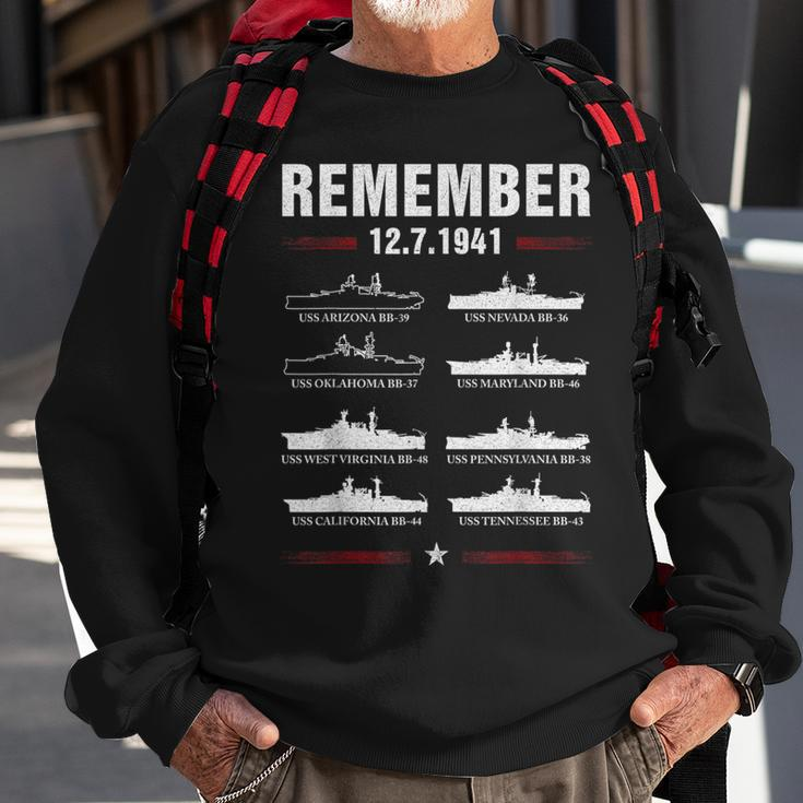 Remember Pearl Harbor Memorial Day December 7Th 1941 Wwii Sweatshirt Gifts for Old Men
