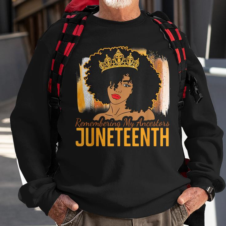 Remembering My Ancestors Junenth 1865 African American Sweatshirt Gifts for Old Men