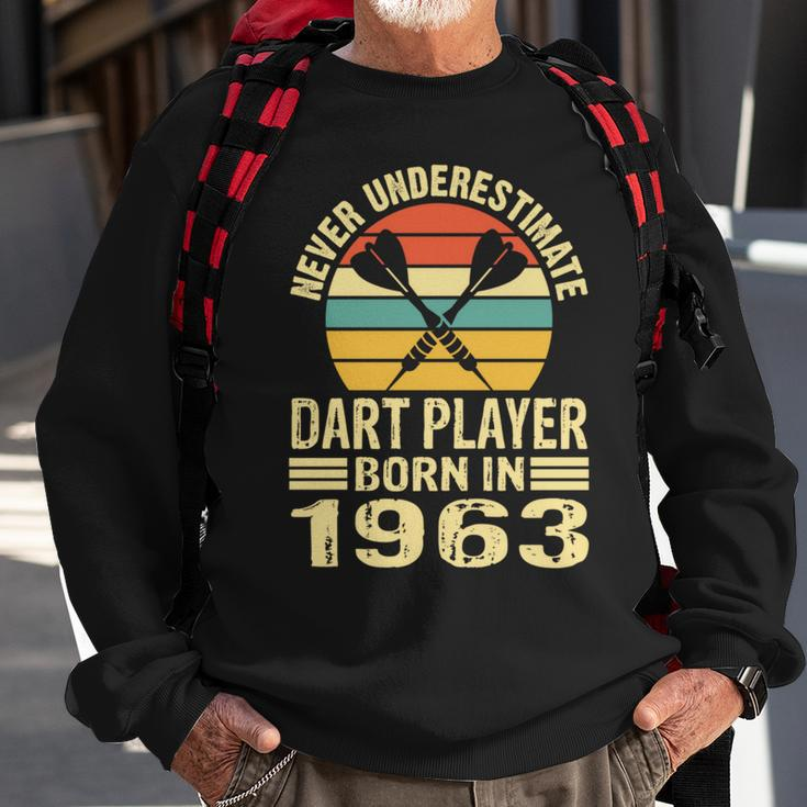 Never Underestimate Dart Player Born In 1963 Dart Darts Sweatshirt Gifts for Old Men