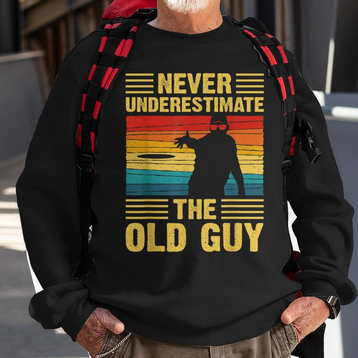 Never Underestimate The Old Guy Disc Golf Vintage Sweatshirt Gifts for Old Men