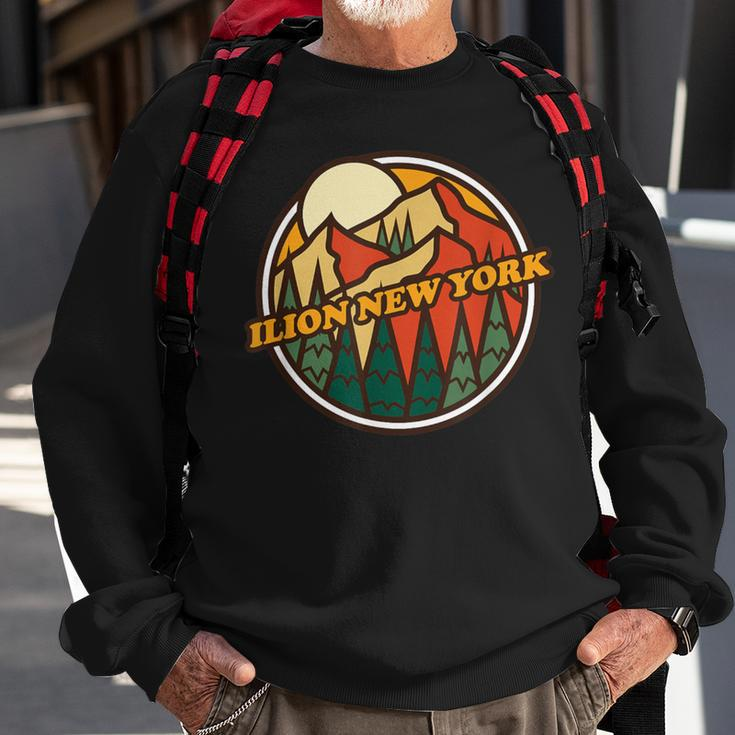 Vintage Ilion New York Mountain Hiking Souvenir Print Sweatshirt Gifts for Old Men