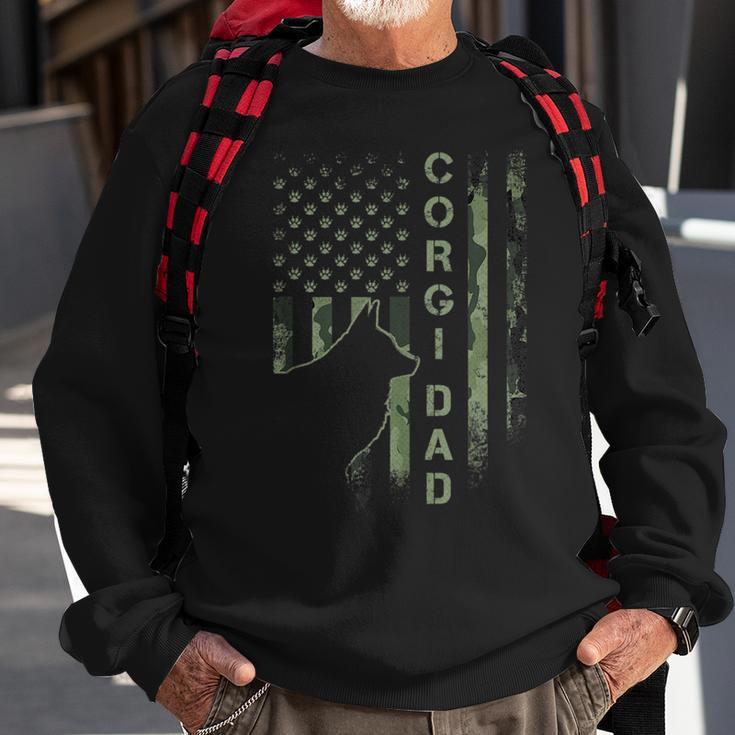 Vintage Usa American Camo Flag Proud Corgi Dad Silhouette Sweatshirt Gifts for Old Men