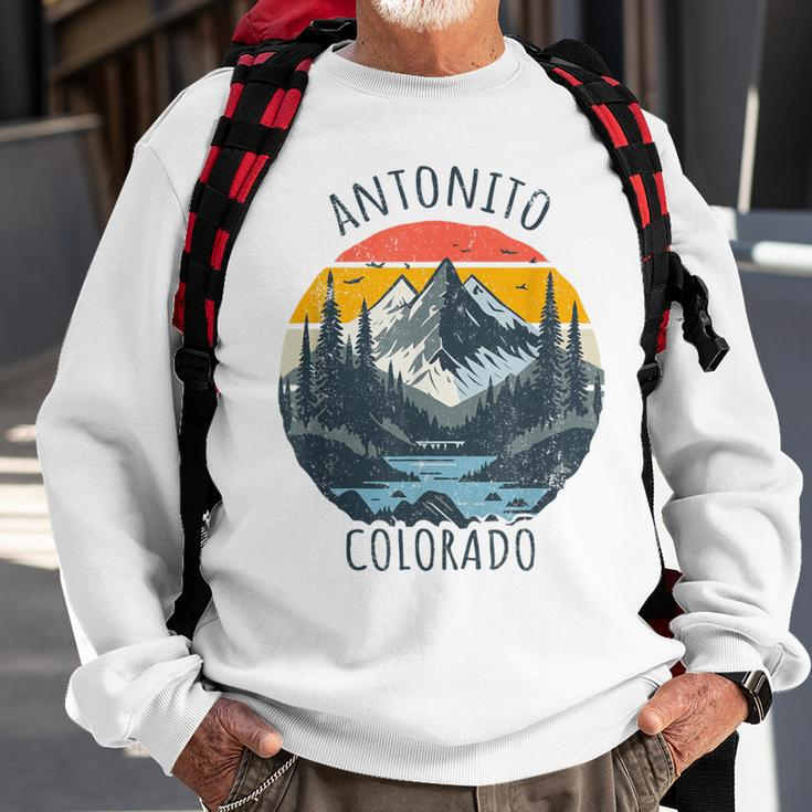 Antonito Colorado Usa Retro Mountain Vintage Style Sweatshirt Gifts for Old Men