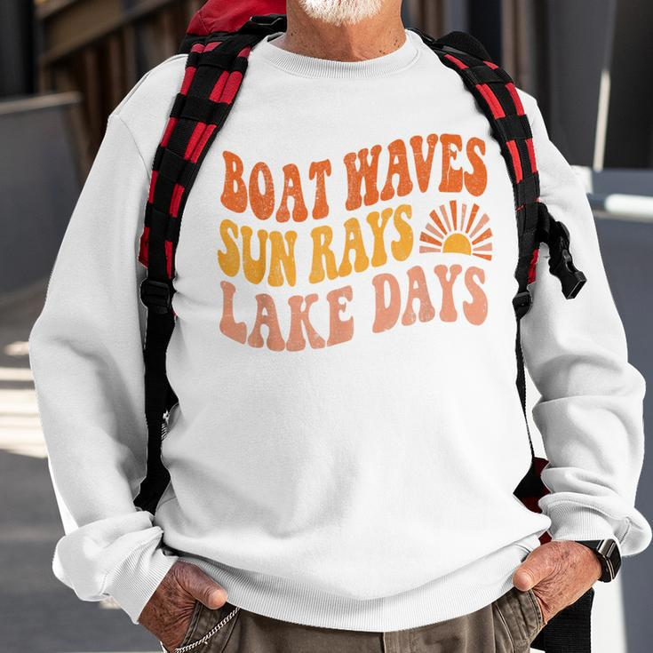Boat Waves Sun Rays Lake Days Cute Retro 70S Summer Vacation Sweatshirt Gifts for Old Men