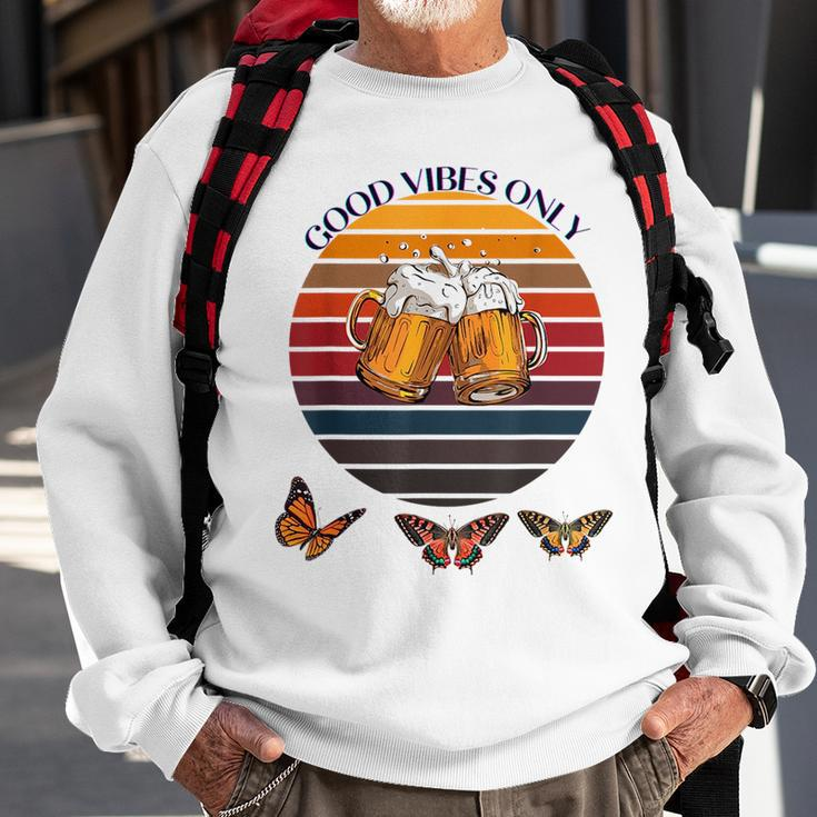 Retro Good Vibes Only Good Vibes Retro Good Vibes Only Sweatshirt Gifts for Old Men