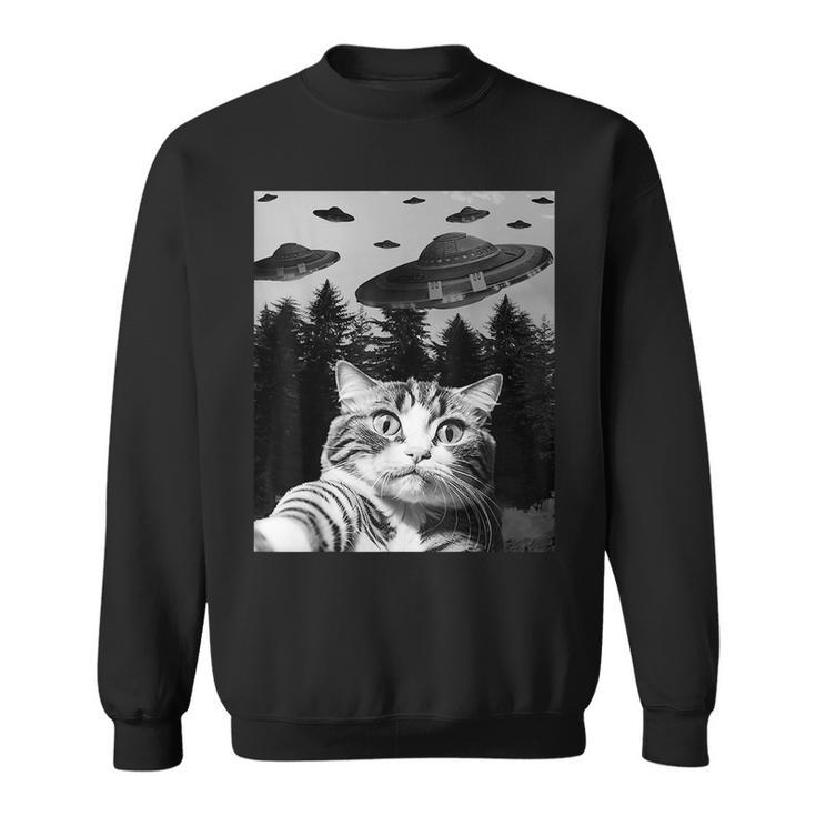 Funny Cat Selfie With Ufos  Alien Ufo Funny Cat Lover  Sweatshirt