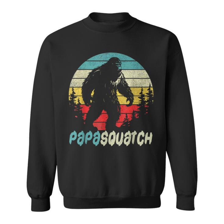 Papasquatch Fathers Day Bigfoot Sasquatch Papa Gifts Sweatshirt