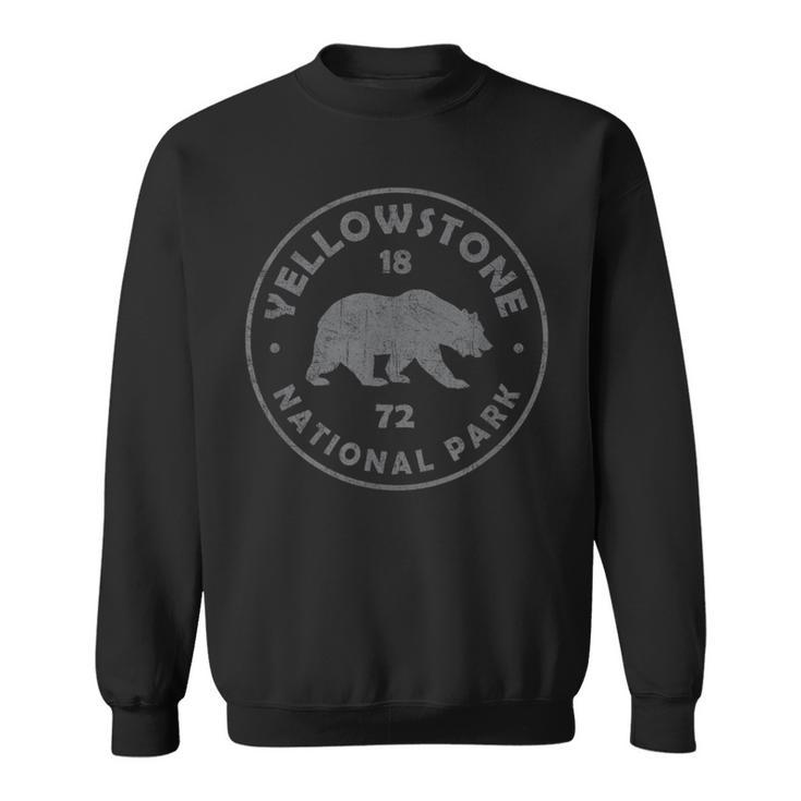Retro Bear Yellowstone National Park 1872 Hiking Souvenir  Sweatshirt