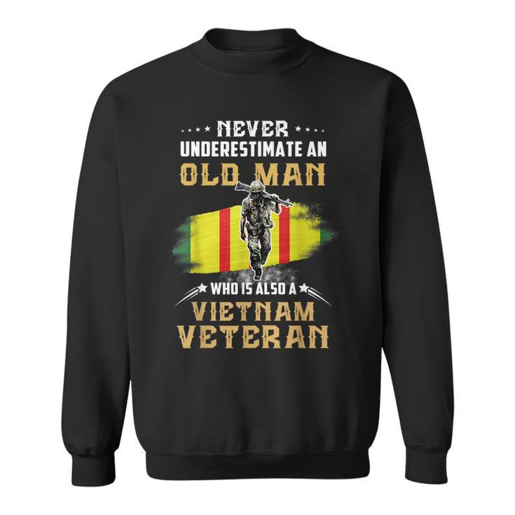 Never Underestimate An Old Vietnam Veteran Veteran Day Xmas Sweatshirt