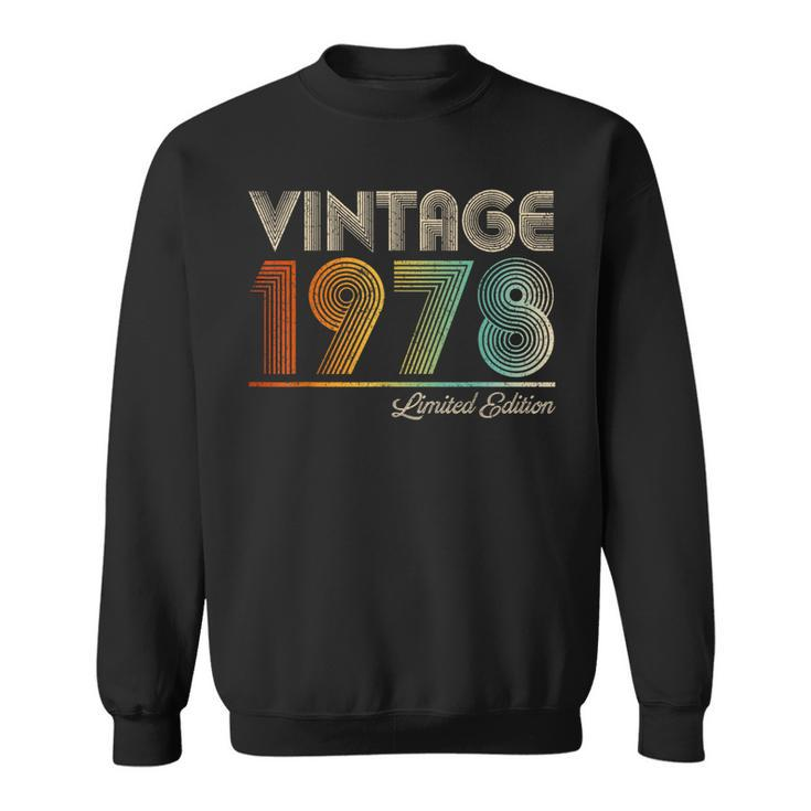 Vintage 1978 Retro Classic Style 45Th Birthday Born In 1978 Sweatshirt
