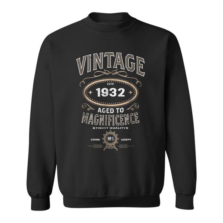 Vintage Aged To Magnificence 1932 86Th Birthday Gift Sweatshirt