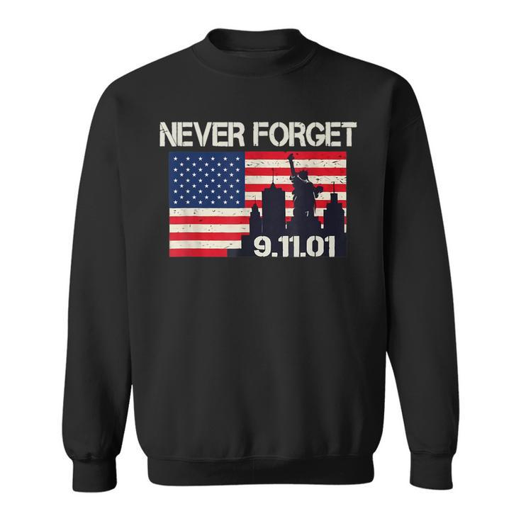 Vintage Design American Flag Never Forget Patriotic 911  Sweatshirt