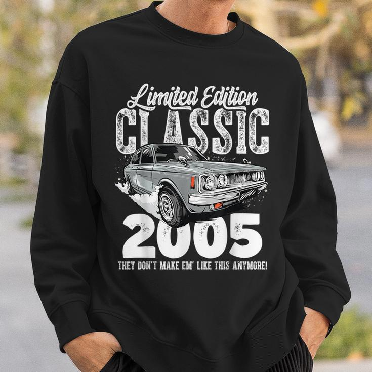 18Th Birthday Vintage Classic Car 2005 Bday 18 Year Old Sweatshirt Gifts for Him