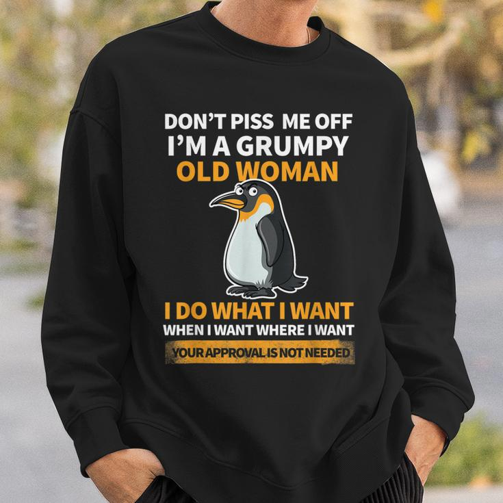 Angry Penguin Im A Grumpy Old Woman I Do What I Want Sweatshirt Gifts for Him