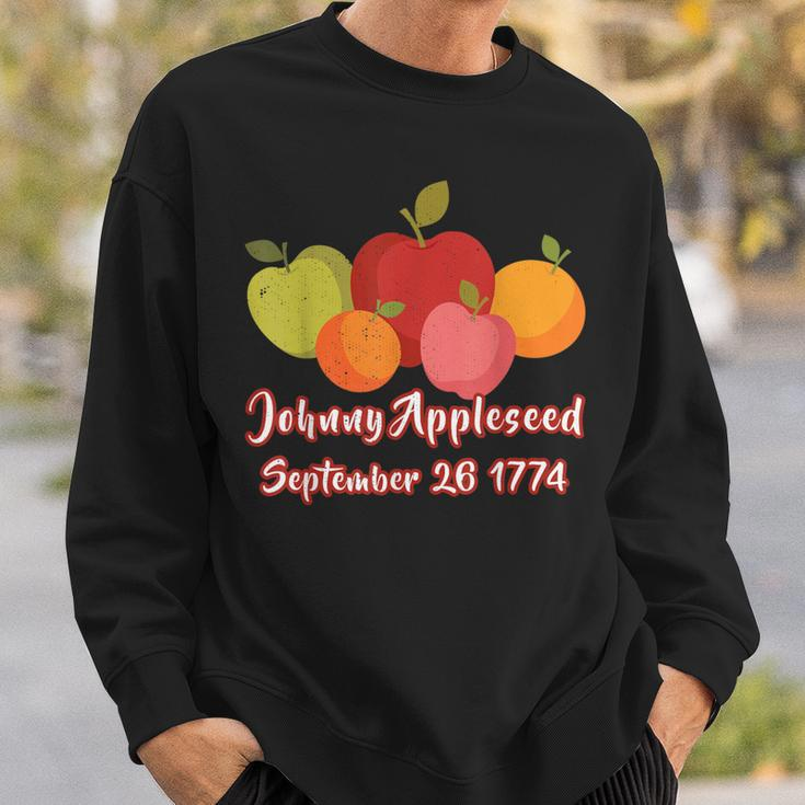 Distressed Johnny Appleseed Apple Picking Orchard Farming Sweatshirt Gifts for Him