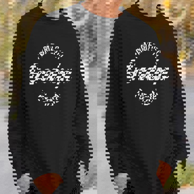 Grandpa To Be 1St Time 2024 Promoted To Grandpa 2024 Sweatshirt Gifts for Him