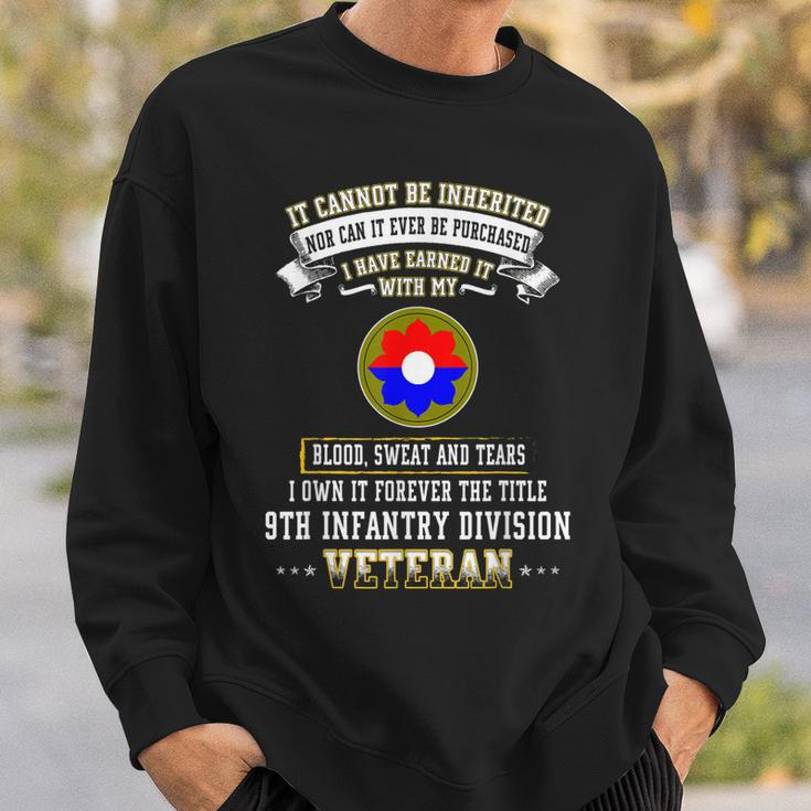 Grumpy Old 9Th Infantry Division Veteran Day Military Xmas Sweatshirt Gifts for Him