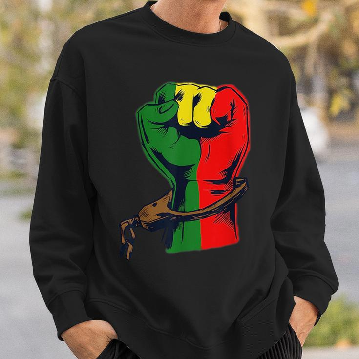 Junenth Fist Black African American Freedom Since 1865 Sweatshirt Gifts for Him