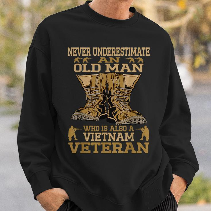 Never Underestimate An Old Man Vietnam Veteran Patriotic Men Sweatshirt Gifts for Him