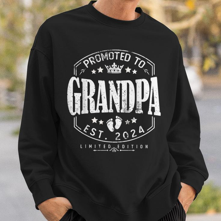Promoted To Grandpa 2024 Grandparents Baby Announcement Men Sweatshirt Gifts for Him