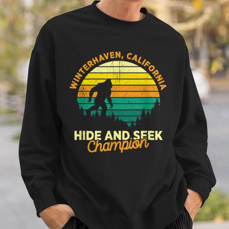Retro Winterhaven California Big Foot Souvenir Sweatshirt Gifts for Him