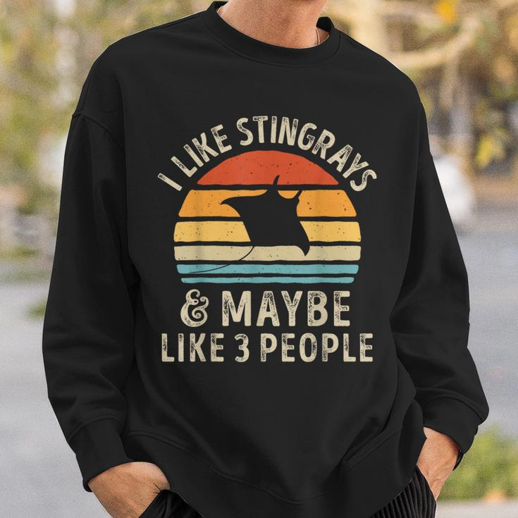 I Like Stingrays And Maybe 3 People Sea Animal Seafood Retro Sweatshirt Gifts for Him