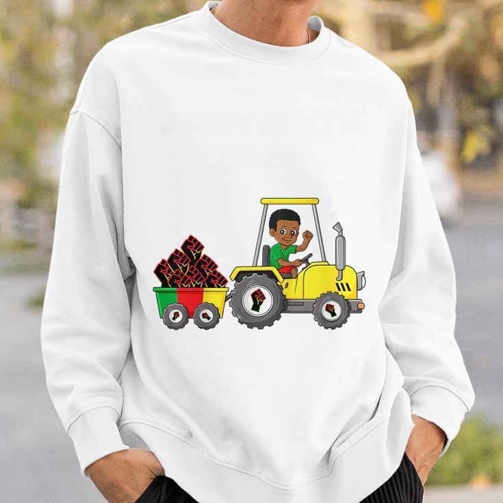 Kids Junenth 1865 Boy In Tractor Funny Toddler Boys Fist Sweatshirt Gifts for Him