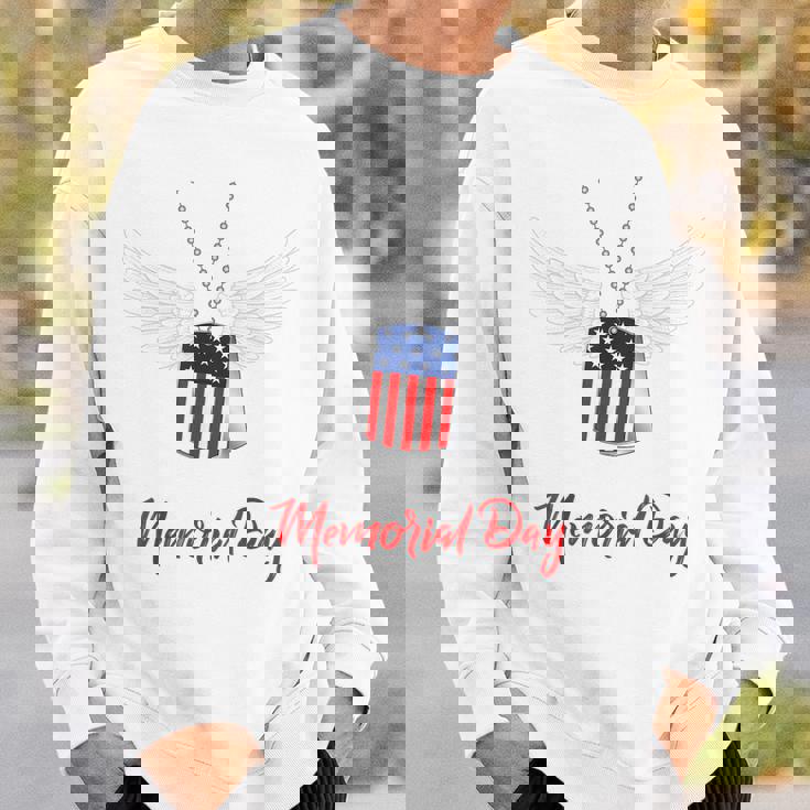 Memorial Day Proud Remembrance Day Dog Tags Chain Servicemen Sweatshirt Gifts for Him