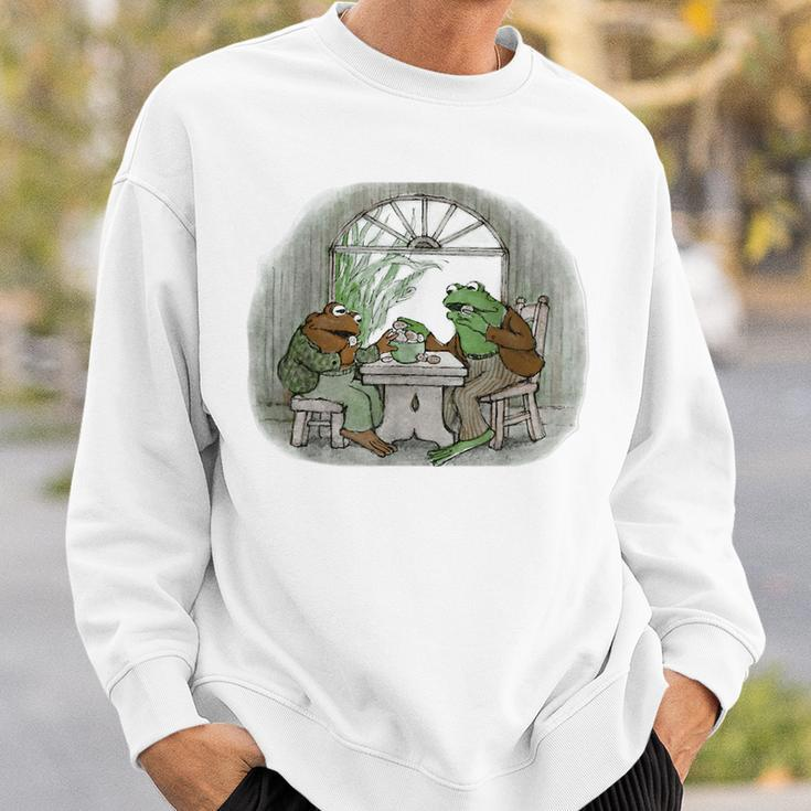 Vintage Frog Toad Friend Cottagecore Aesthetic Frog Lovers Sweatshirt Gifts for Him