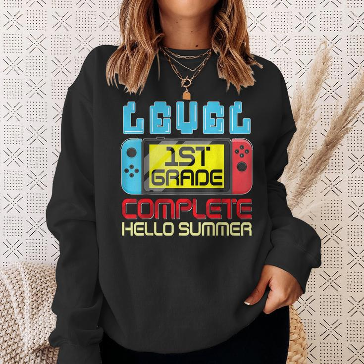 1St Grade Level Complete Gamer Last Day Of School Graduation Sweatshirt Gifts for Her