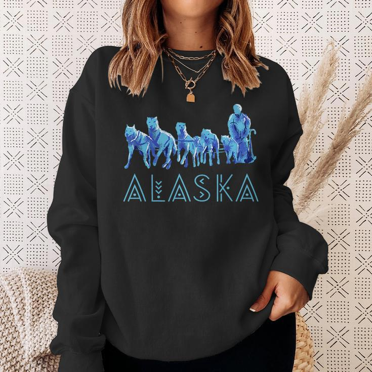Alaska Sled Dogs Mushing Team Snow Sledding Mountain Scene Sweatshirt Gifts for Her