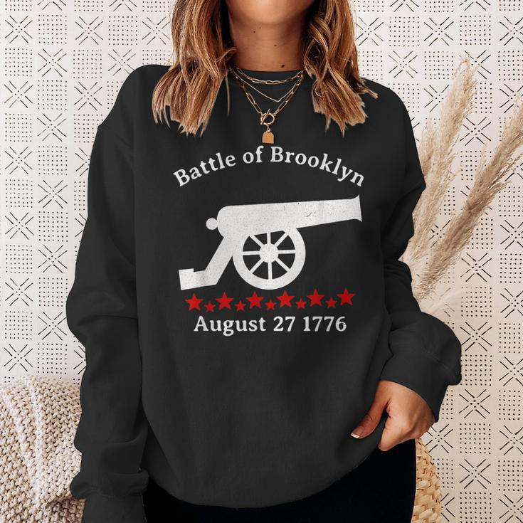 Battle Brooklyn Heights Cannon Revolutionary War Reenactor Sweatshirt Gifts for Her