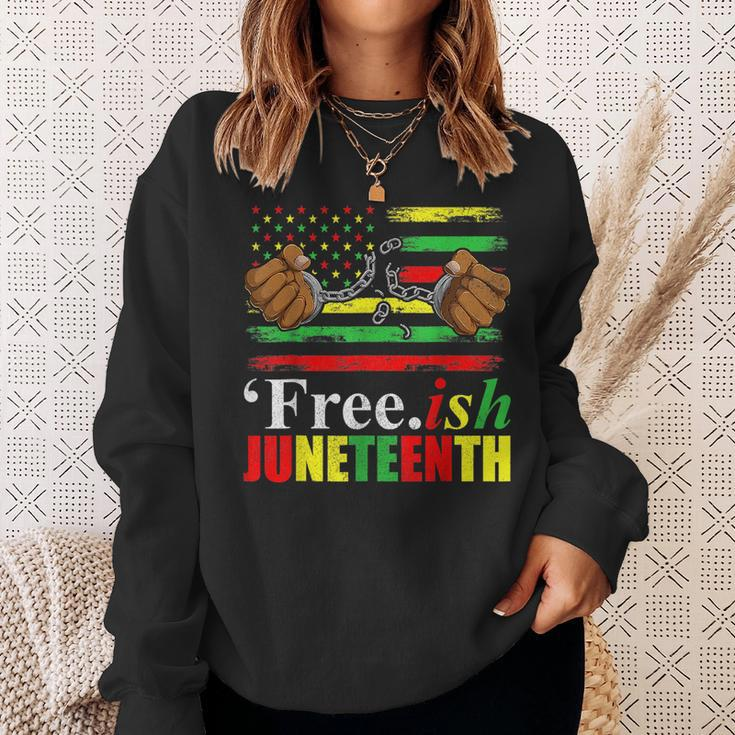 Free Ish Junenth For Men Freeish Since 1865 Flag Sweatshirt Gifts for Her