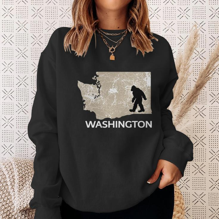 Funny Bigfoot I Believe Loves Washington Wa Sasquatch Sasquatch Funny Gifts Sweatshirt Gifts for Her