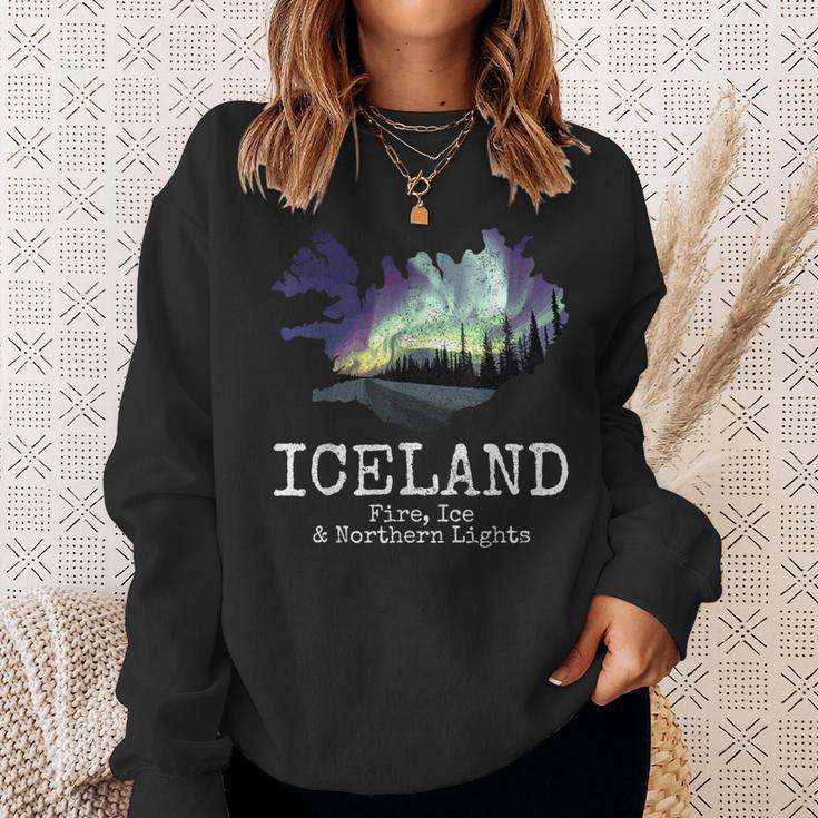 Iceland Map Fire Ice Northern Light Icelandic Souvenir Sweatshirt Gifts for Her
