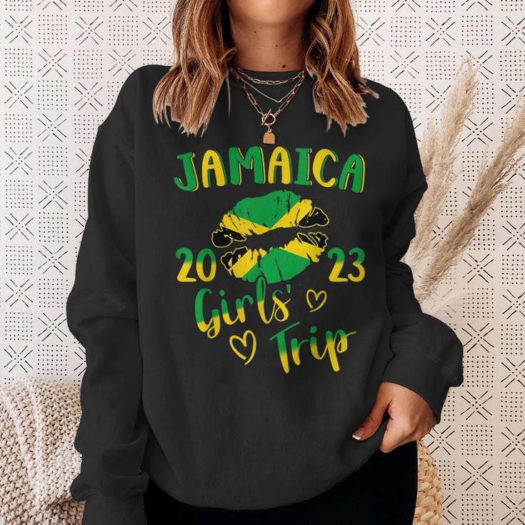 Jamaica 2023 Girls Trip With Jamaican Flag And Kiss Lips Sweatshirt Gifts for Her