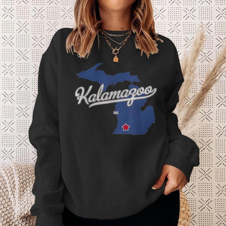 Kalamazoo Michigan Mi Map Sweatshirt Gifts for Her