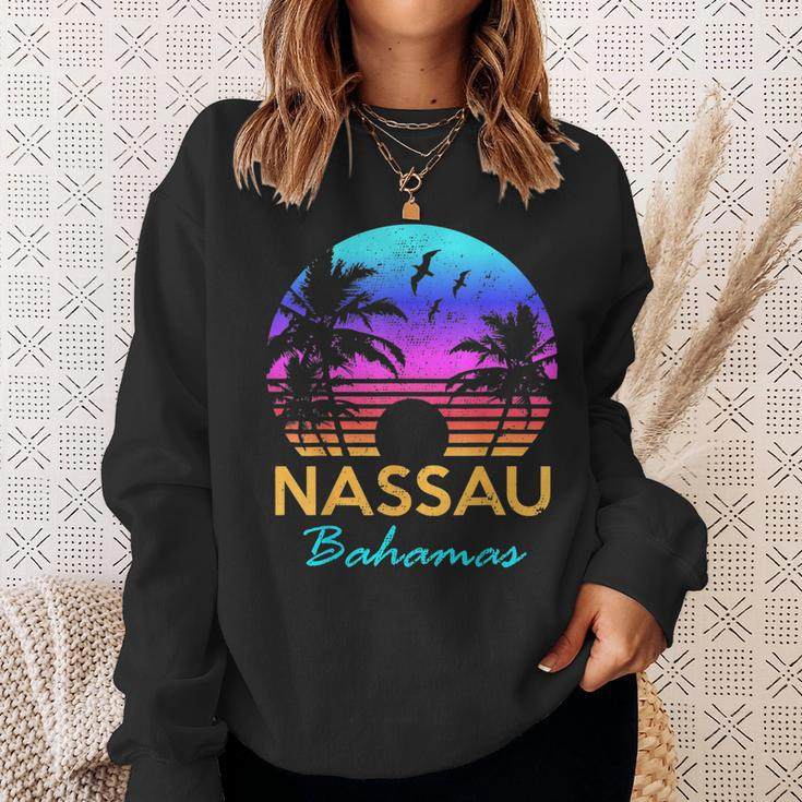 Nassau Bahamas Beach Trip Retro Sunset Summer Vibes Graphic Bahamas Funny Gifts Sweatshirt Gifts for Her