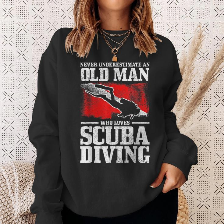 Never Underestimate An Old Man Who Loves Scuba Diving Diver Gift For Mens Sweatshirt Gifts for Her