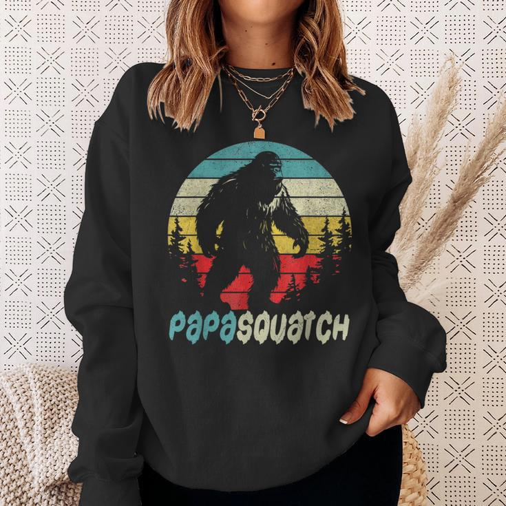 Papasquatch Fathers Day Bigfoot Sasquatch Papa Gifts Sweatshirt Gifts for Her
